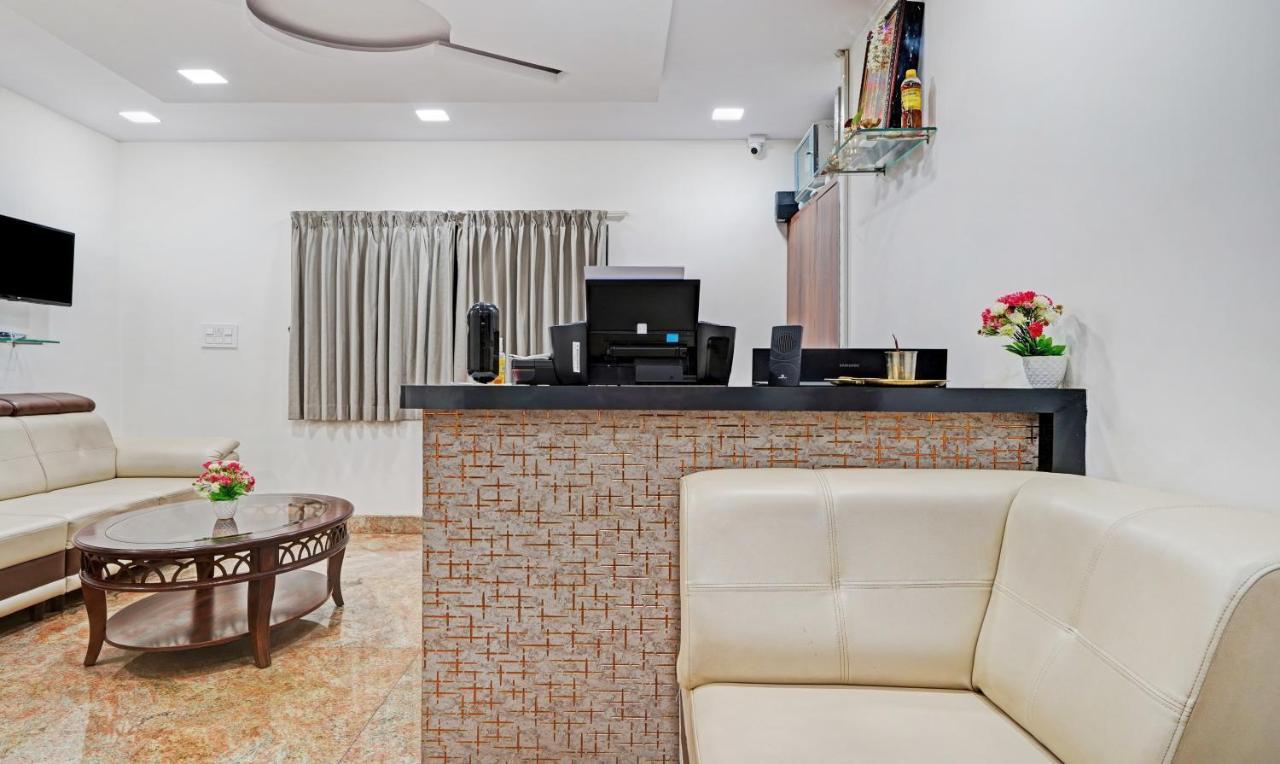 J C Comforts Hotel Bangalore Exterior photo